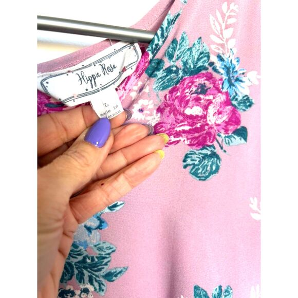 HIPPIE ROSE Junior’s Back-Zip Cuff-Sleeved Top, Purple Floral Size L - Picture 3 of 6